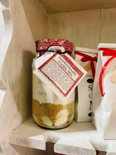 Load image into Gallery viewer, Simple Sweets Cookie Mix in a Jar - Chocolate Chip, Cranberry White Chocolate, Gingerbread, Peanut Butter, Snickerdoodle, Sugar
